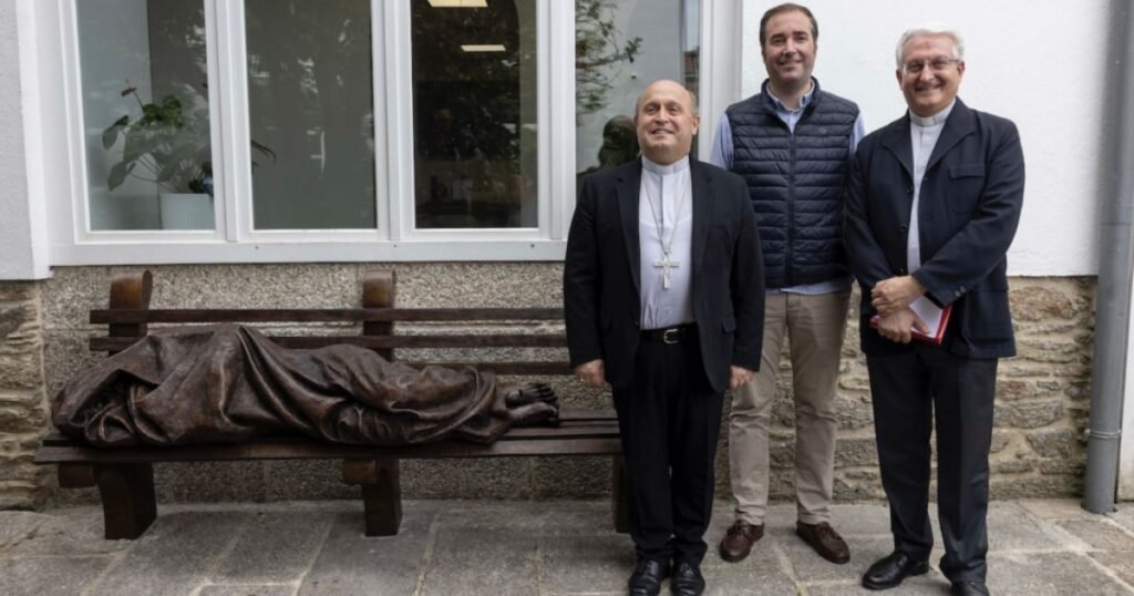 Homeless Jesus en Santiago de Compostela Camino de Santiago Frances 2