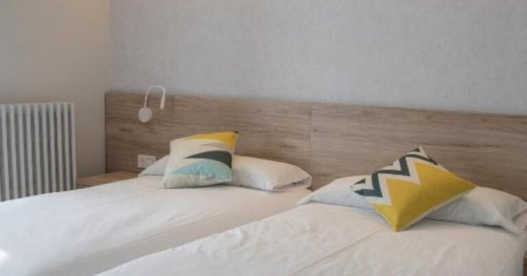 Hostal Casa Sabina Camino de Santiago Frances 7 768x403