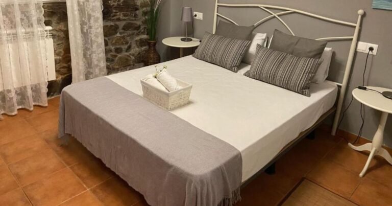 Hostal Casa San Nicolas Camino de Santiago Frances 10 768x403