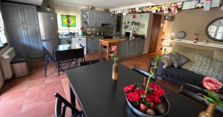 Hostal Casa San Nicolas Camino de Santiago Frances 16 768x403