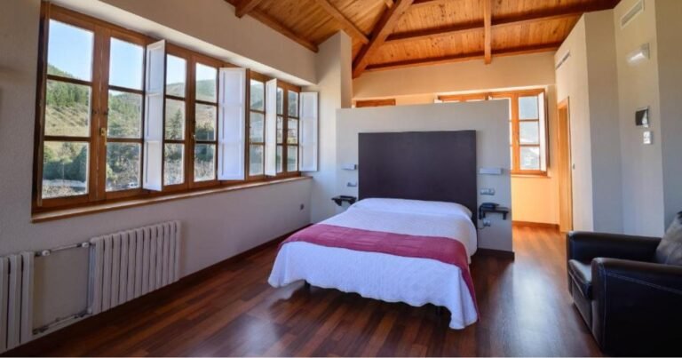 Hostal El Palacio Camino de Santiago Frances 5 768x403