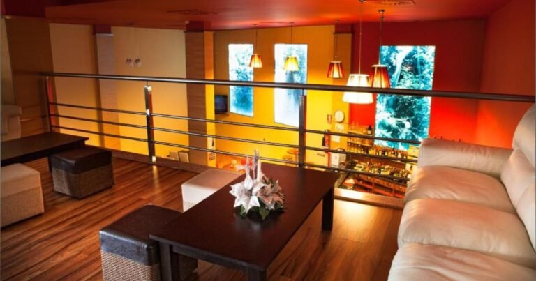 Hostal Ri o Selmo Camino de Santiago Frances 10 768x403