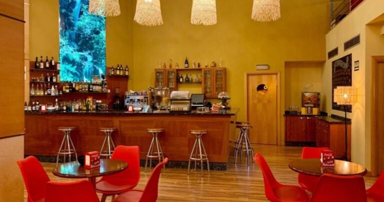 Hostal Ri o Selmo Camino de Santiago Frances 4 768x403