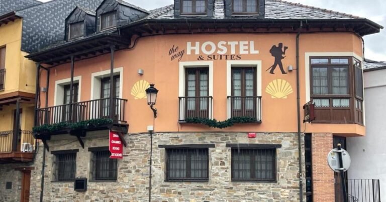 Hostal The Way Hotel Molinaseca Camino de Santiago Frances 768x403