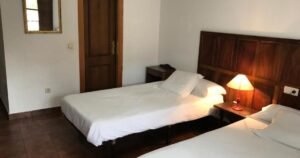 Hotel Rural La Casa Del Reloj Camino de Santiago Frances 7 300x158