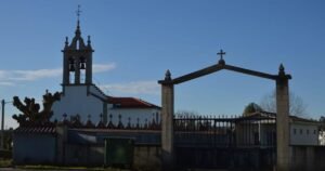 Iglesia de Santa Maria de Arzua Camino de Santiago Frances 300x158