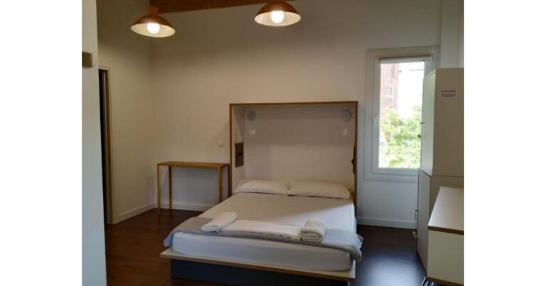 Albergue Agora Hostel Estella Camino de Santiago Frances 3 768x403