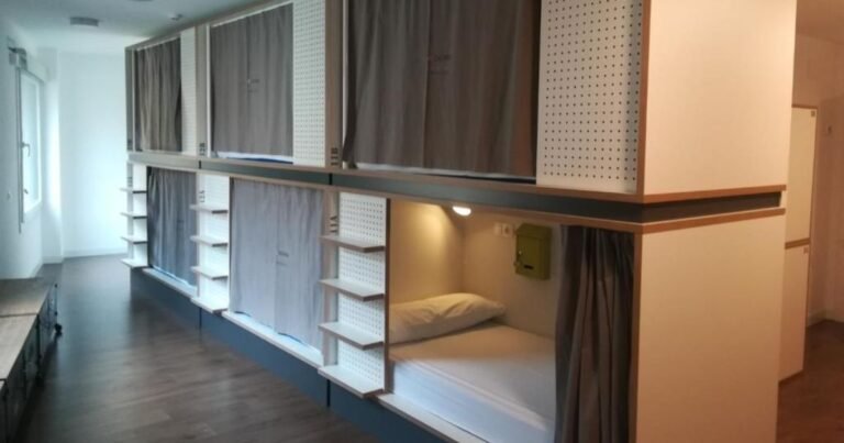 Albergue Agora Hostel Estella Camino de Santiago Frances 6 1 768x403