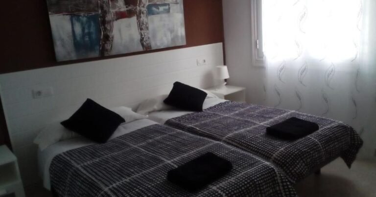 Albergue Aqua Portomarin Camino de Santiago Frances 10 768x403