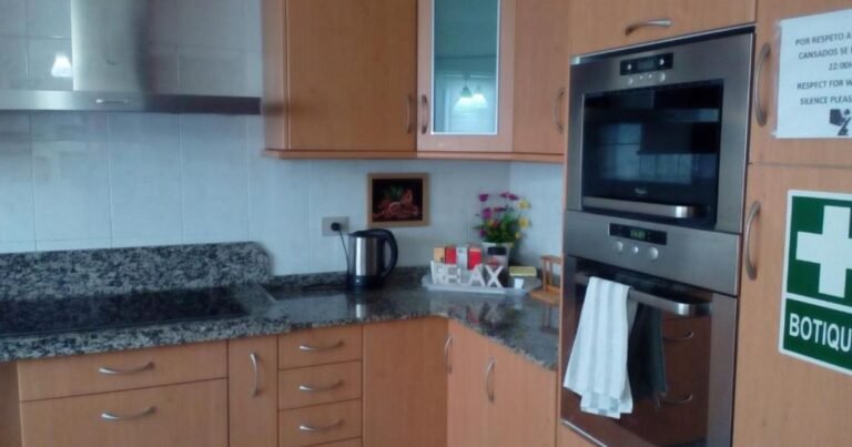 Albergue Aqua Portomarin Camino de Santiago Frances 4 768x403