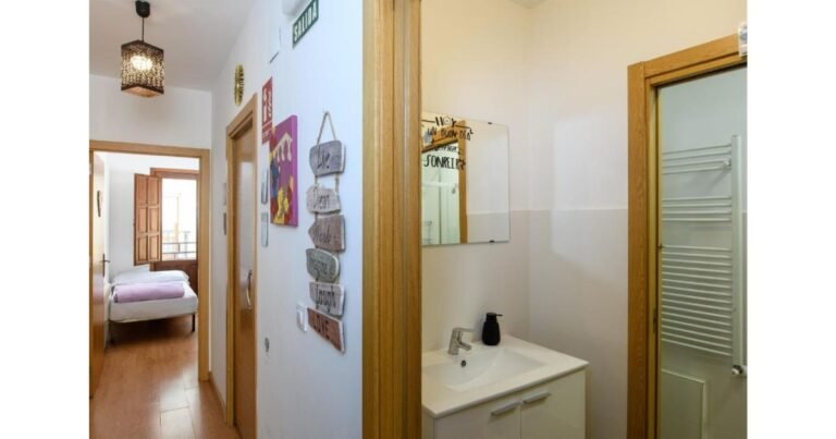 Albergue Estrella Guia Puente la Reina Camino de Santiago Frances 11 768x403