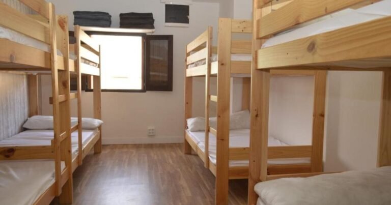 Albergue Gares Puente la Reina Camino de Santiago Frances 14 768x403