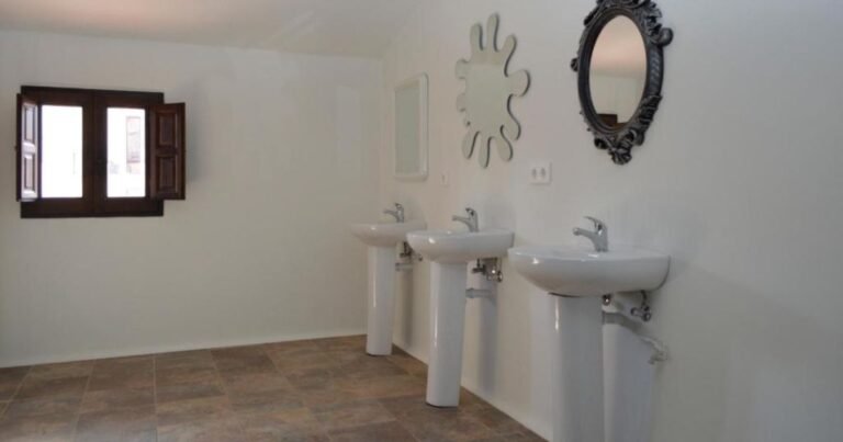 Albergue Gares Puente la Reina Camino de Santiago Frances 3 768x403