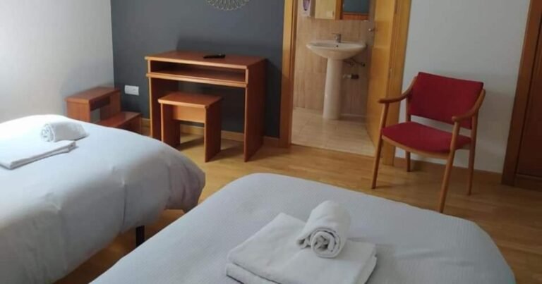 Albergue Hostal La Gallega Camino de Santiago Frances 6 768x403