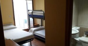 Albergue Hostal La Gallega Camino de Santiago Frances 9 300x158