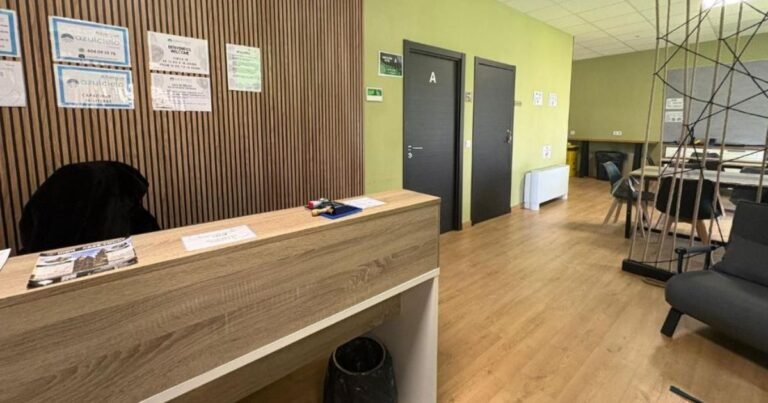 Albergue Hostel Azul Cielo Camino de Santiago Frances 2 768x403