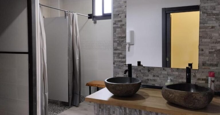 Albergue Hostel Azul Cielo Camino de Santiago Frances 5 768x403