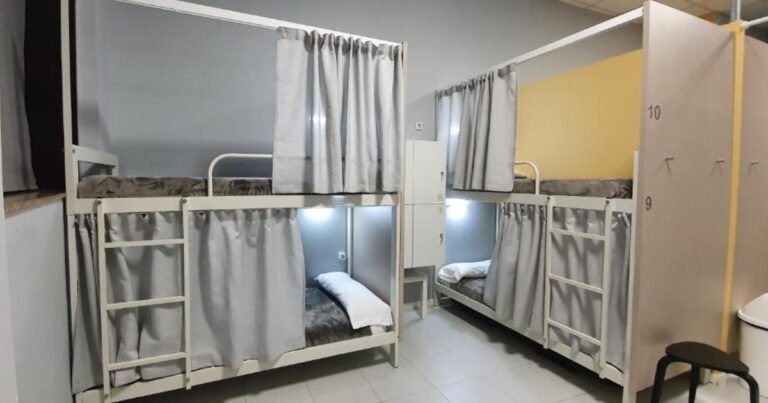 Albergue La Credencial Santiago de Compostela Camino de Santiago Frances 7 768x403