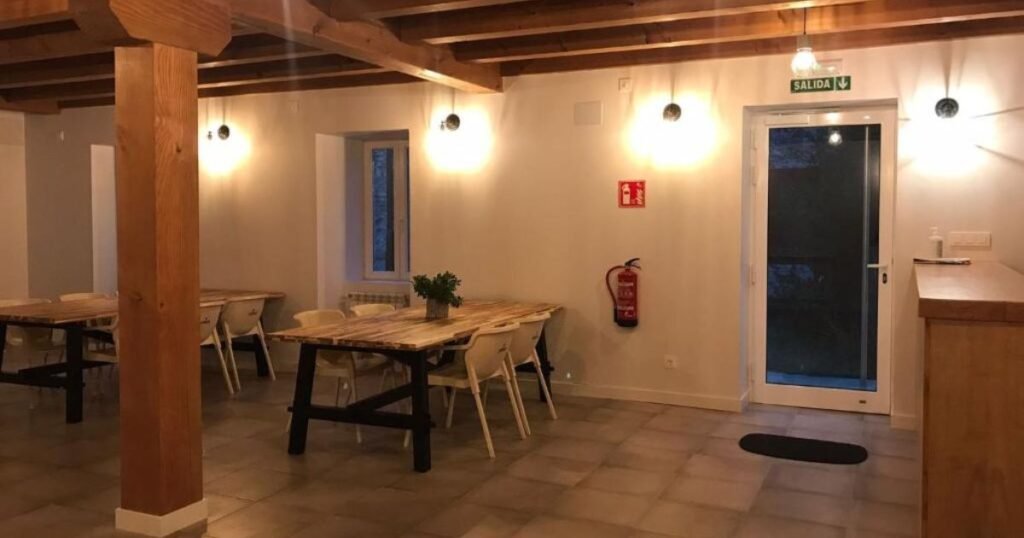 Albergue Lorentx Aterpea Burguete Camino de Santiago Frances 6 1024x538