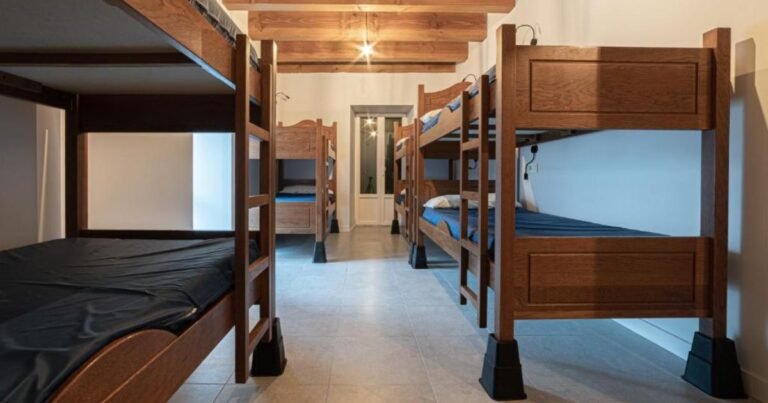 Albergue Lorentx Aterpea Burguete Camino de Santiago Frances 8 768x403