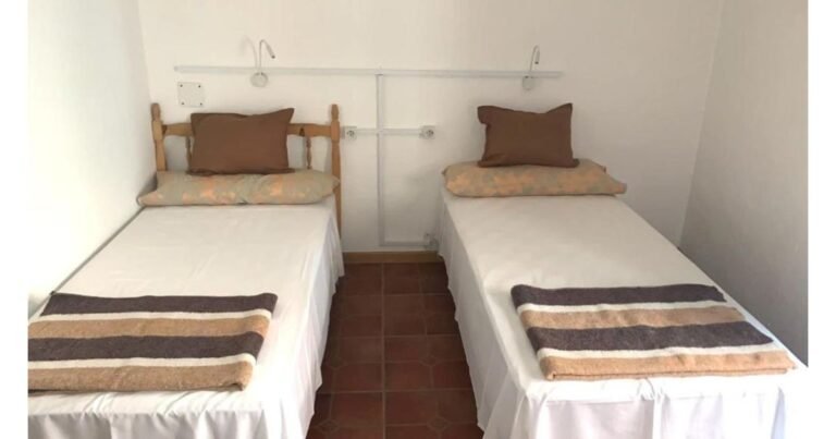 Albergue Los Arcos Camino de Santiago Frances 2 768x403