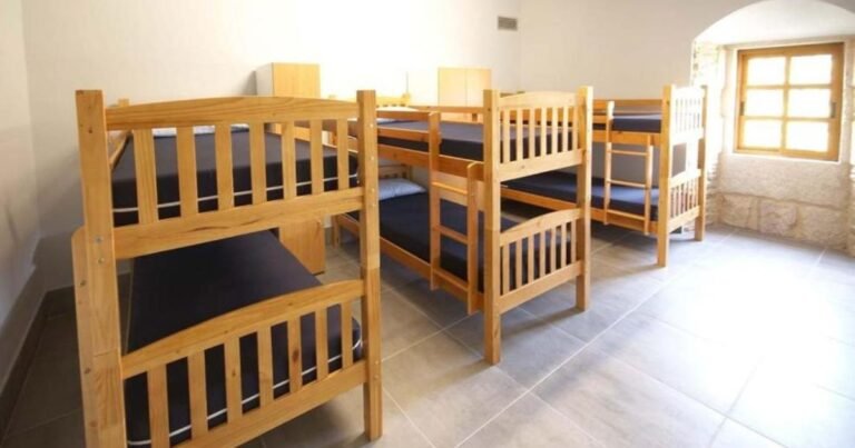 Albergue Monasterio de La Magdalena Sarria Camino de Santiago Frances 14 768x403