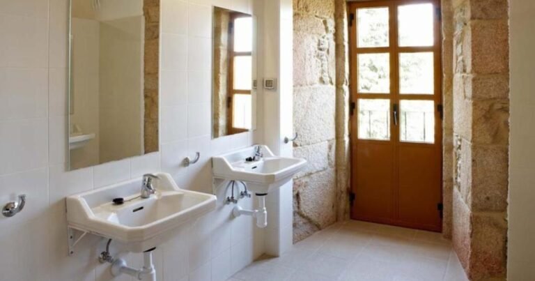 Albergue Monasterio de La Magdalena Sarria Camino de Santiago Frances 6 768x403