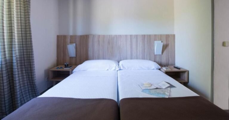 Albergue Monte do Go 3zo Camino de Santiago Frances 12 768x403