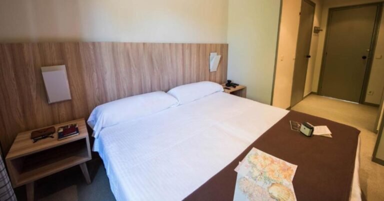 Albergue Monte do Go 3zo Camino de Santiago Frances 13 768x403