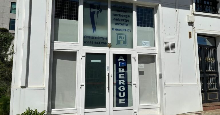 Albergue Monterrey Santiago de Compostela Camino de Santiago Frances 768x403