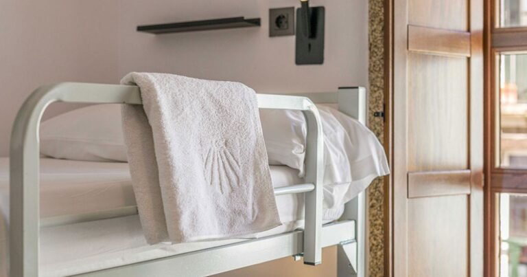 Albergue O Candil Camino de Santiago Frances 13 768x403