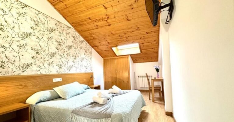 Albergue Pension Complexo Xacobeo Camino de Santiago Frances 10 768x403