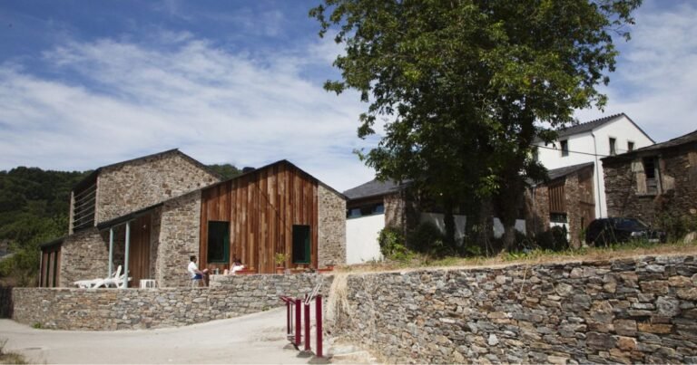 Albergue Pension Complexo Xacobeo Camino de Santiago Frances 2 768x403