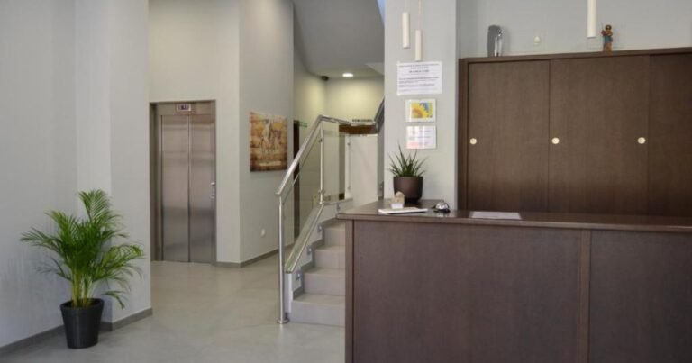 Albergue Pension Lemos Camino de Santiago Frances 3 768x403