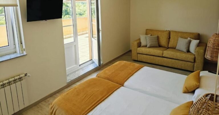 Albergue Pension Lemos Camino de Santiago Frances 5 768x403