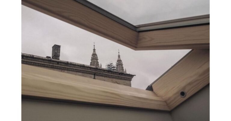 Albergue Santiago KM0 Camino de Santiago Frances 11 768x403