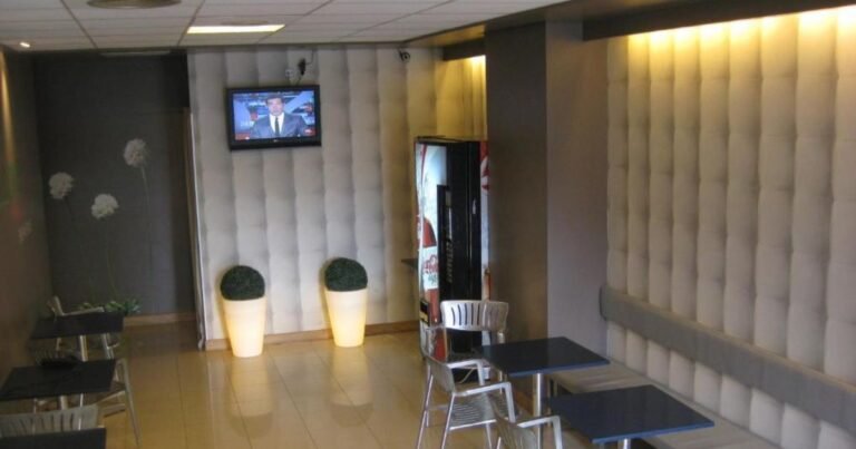 Albergue Santo Santiago Camino de Santiago Frances 10 768x403