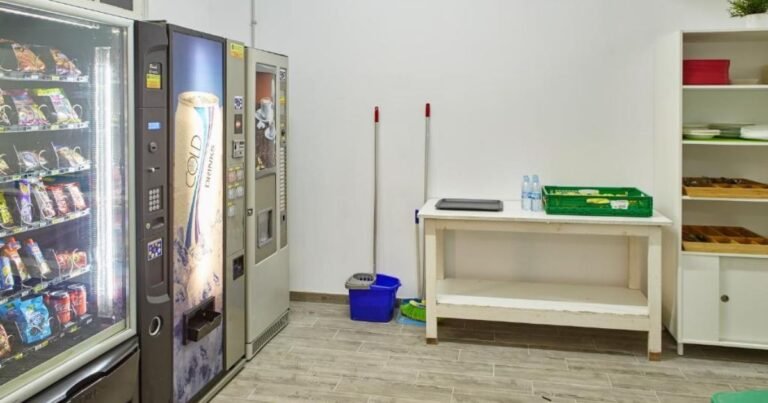 Albergue Seminario Menor Santiago de Compostela Camino de Santiago Frances 10 768x403