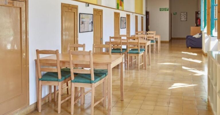 Albergue Seminario Menor Santiago de Compostela Camino de Santiago Frances 11 768x403