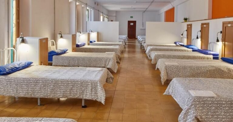 Albergue Seminario Menor Santiago de Compostela Camino de Santiago Frances 2 768x403