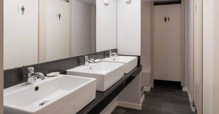 Albergue The Last Stamp Santiago de Compostela Camino de Santiago Frances 12 768x403