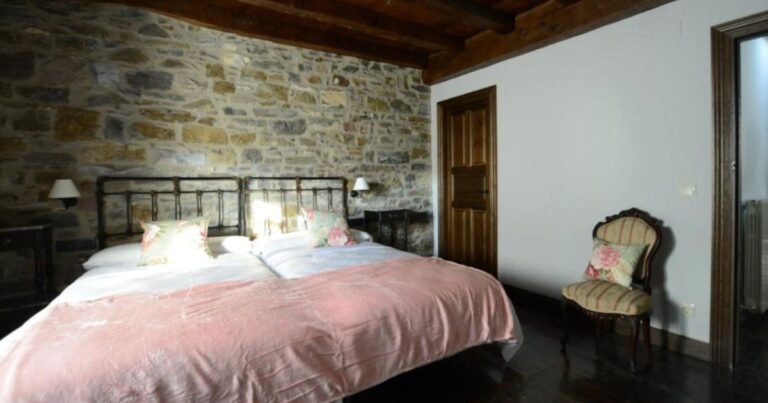 Casa Rural Txantxorena Zubiri Camino de Santiago Frances 3 768x403