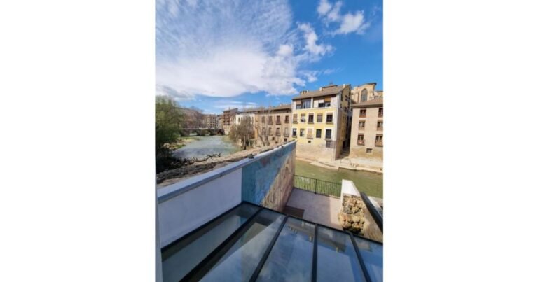 Hostal La Rua Estella Camino de Santiago Frances 7 768x403