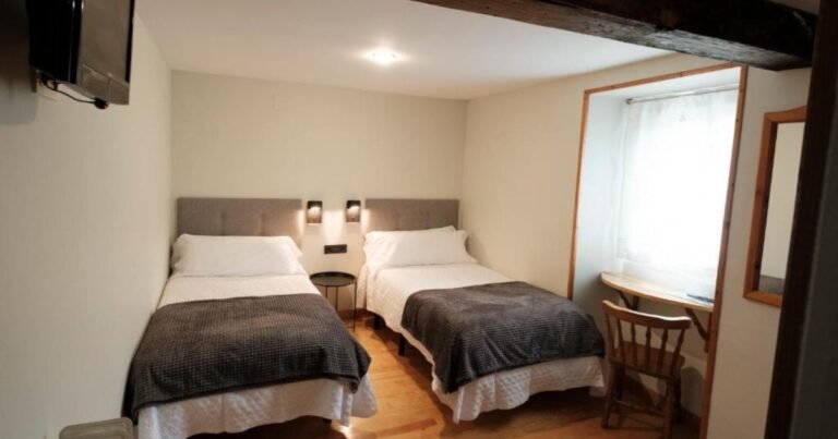 Hosteria de Zubiri Camino de Santiago Frances 3 768x403