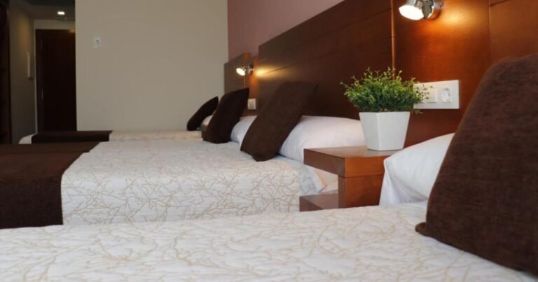 Hotel Arzua Camino de Santiago Frances 10 768x403