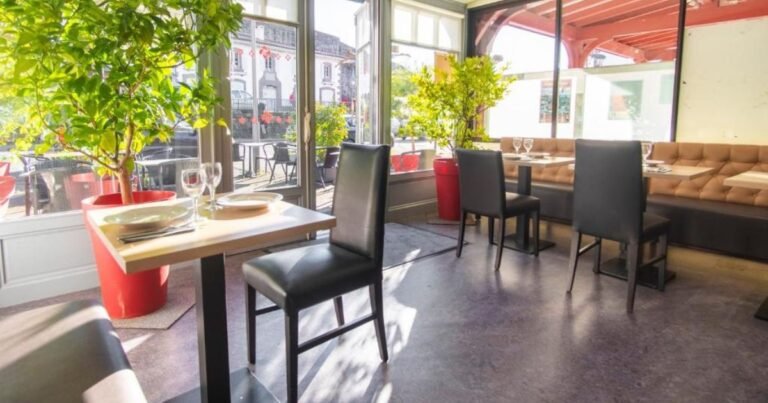 Hotel Itzalpea Saint Jean Pied de Port Camino de Santiago Frances 8 768x403