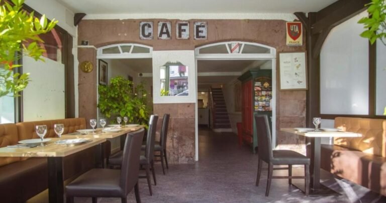 Hotel Itzalpea Saint Jean Pied de Port Camino de Santiago Frances 9 768x403