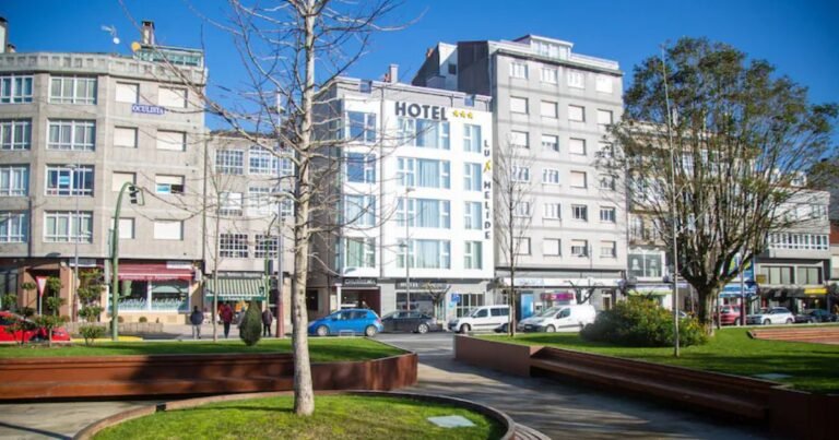 Hotel Lux Melide Camino de Santiago Frances 768x403