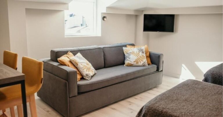 Hotel Lux Melide Camino de Santiago Frances 4 768x403