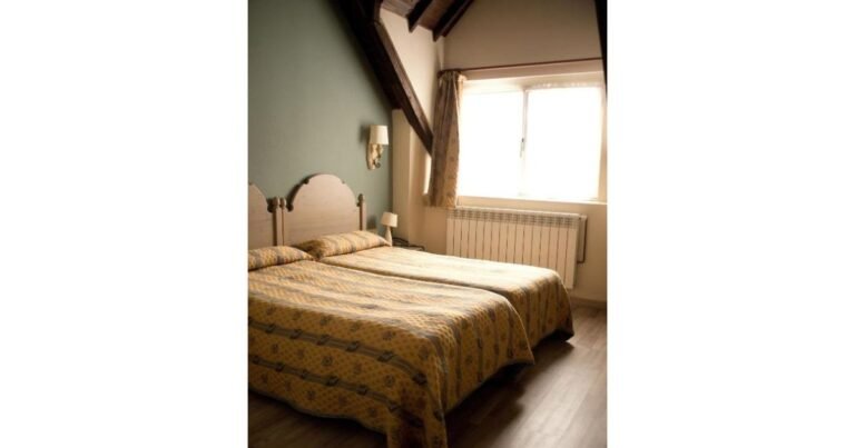 Hotel Rural Loizu Burguete Camino de Santiago Frances 7 768x403